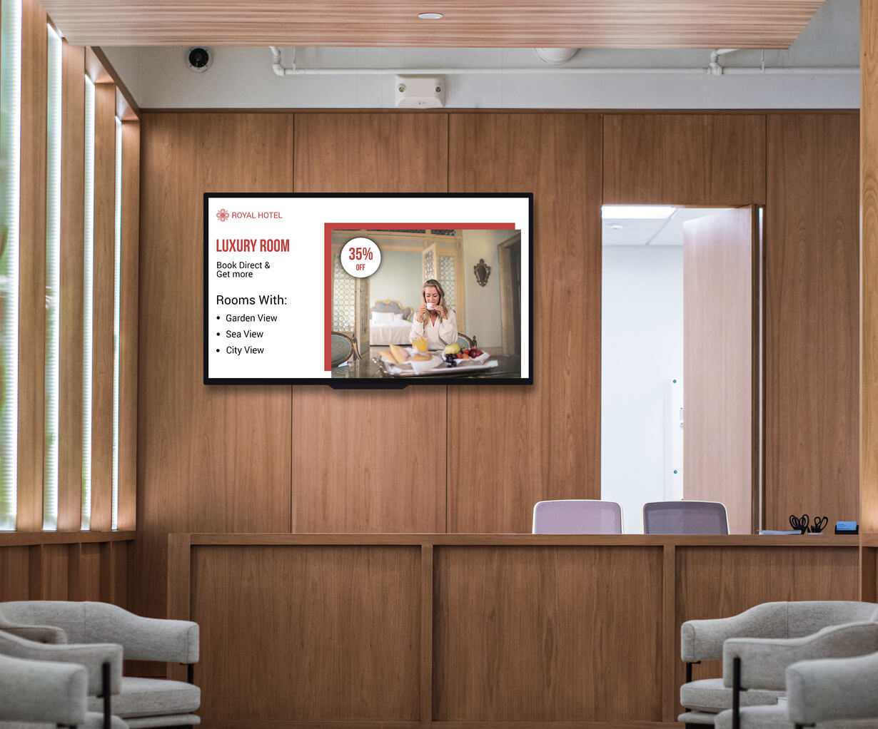 display your hotel offer on digital signage display