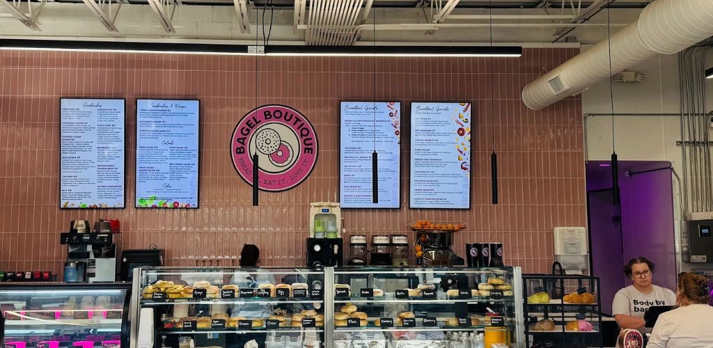 bagel boutique mechanicsburg using dotsignage